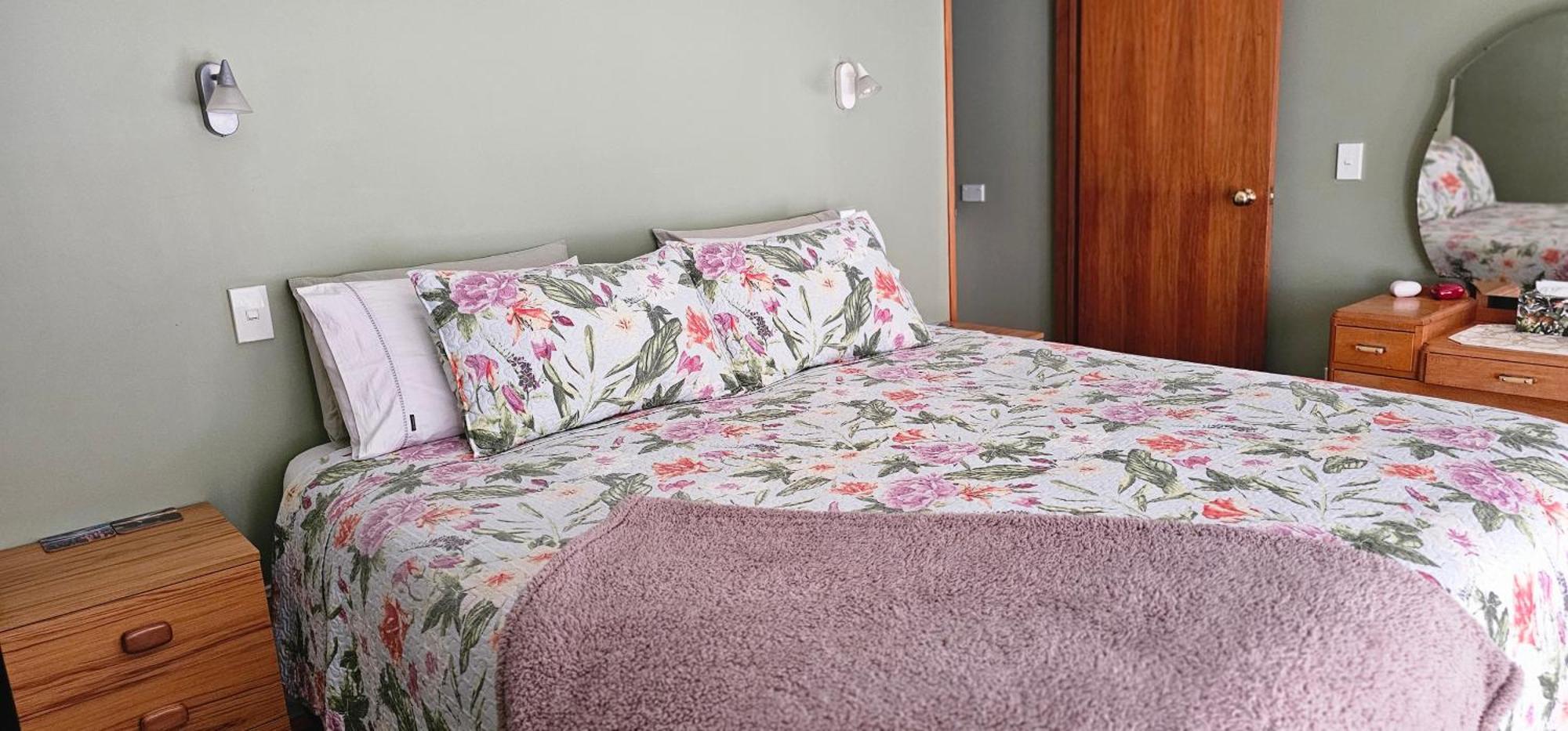 Fred&Donz Bed And Breakfast Taupo Eksteriør bilde